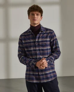 Sobrecamisa em xadrez