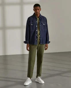 Sobrecamisa para homem regular fit em denim e com bolsos