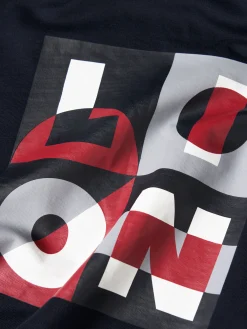 Sweater com estampado e capuz