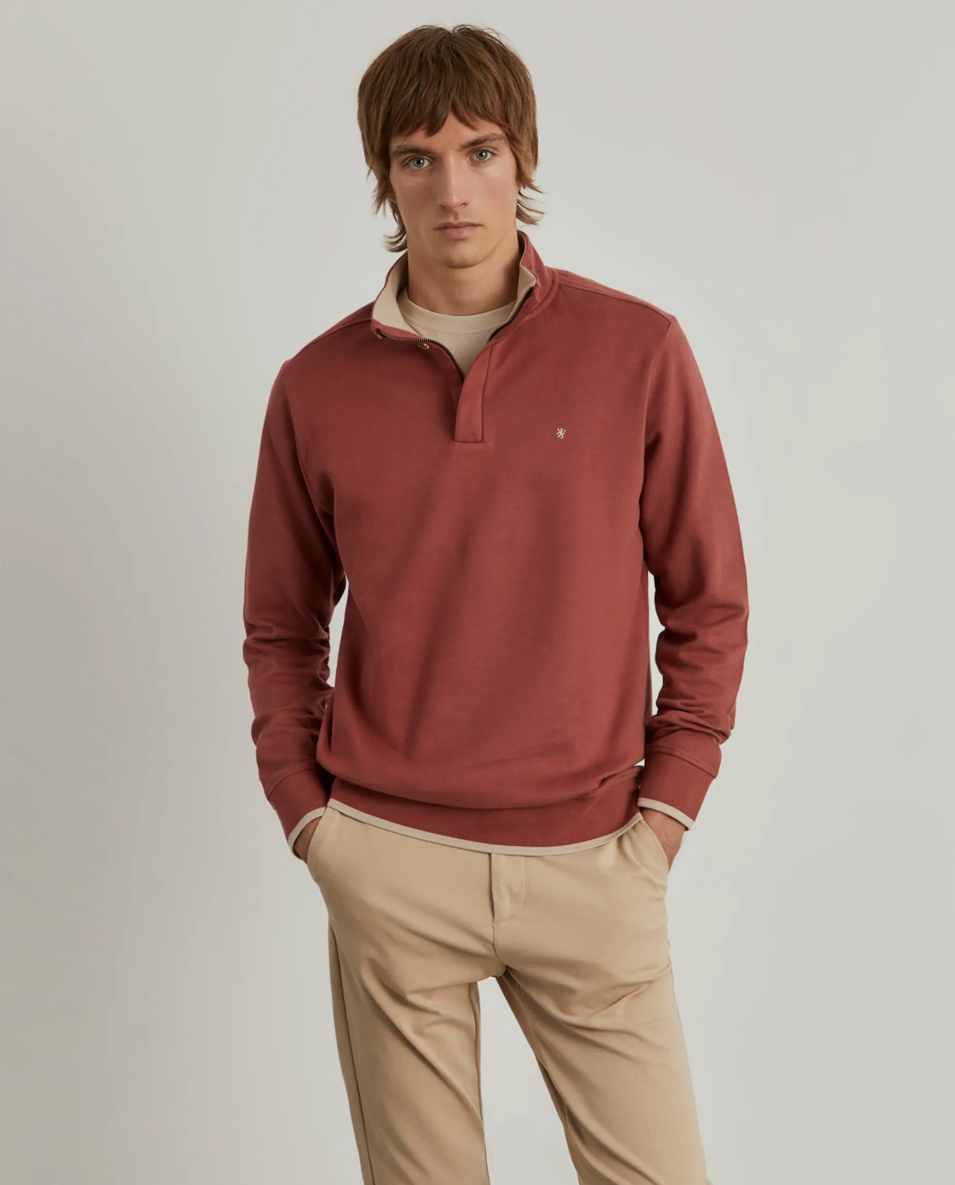 Sweater de algodão com botões e meio fecho