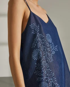 Top para mulher em lyocell com estampado floral e sem mangas