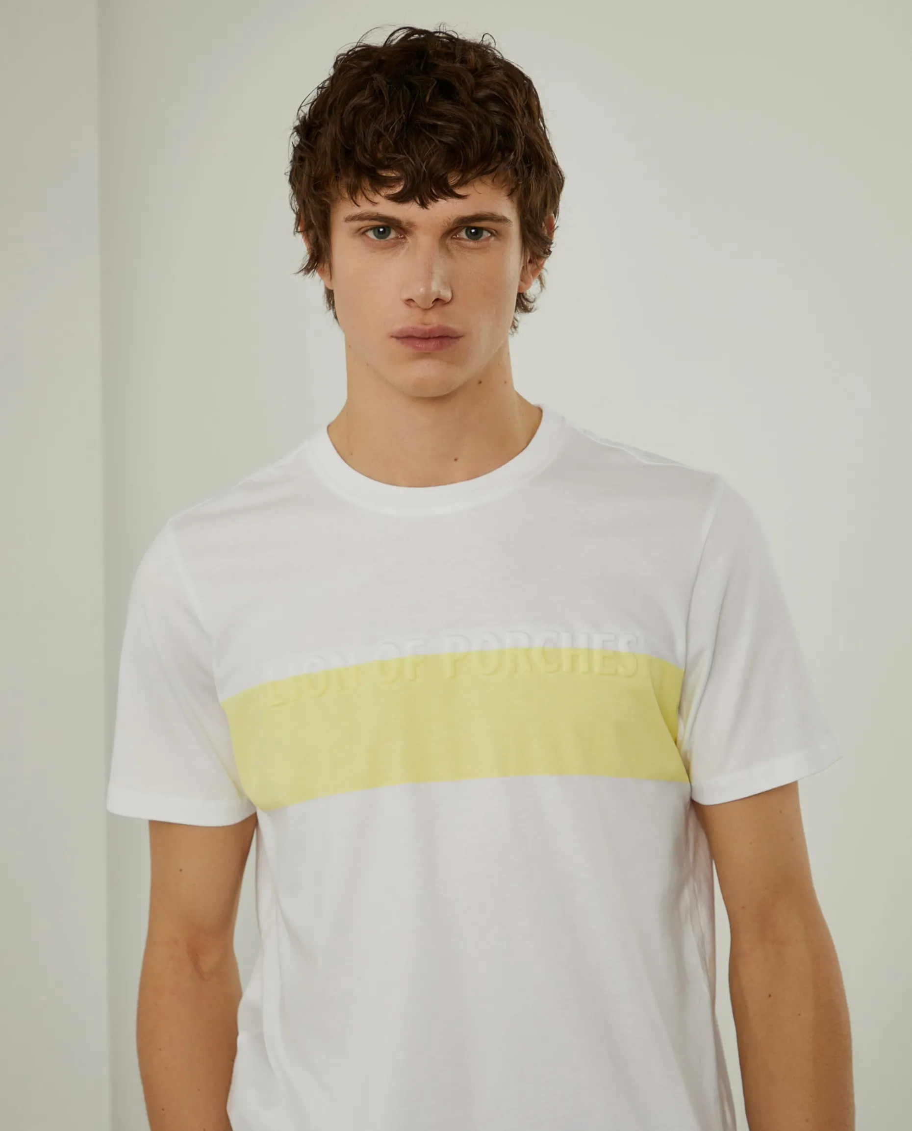 T-shirt 100% algodão com barra em contraste