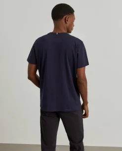 T-shirt básica de algodão