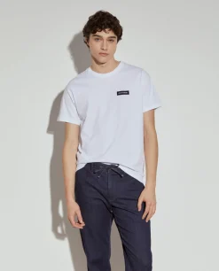 T-shirt básica de algodão