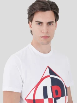 T-Shirt com estampado