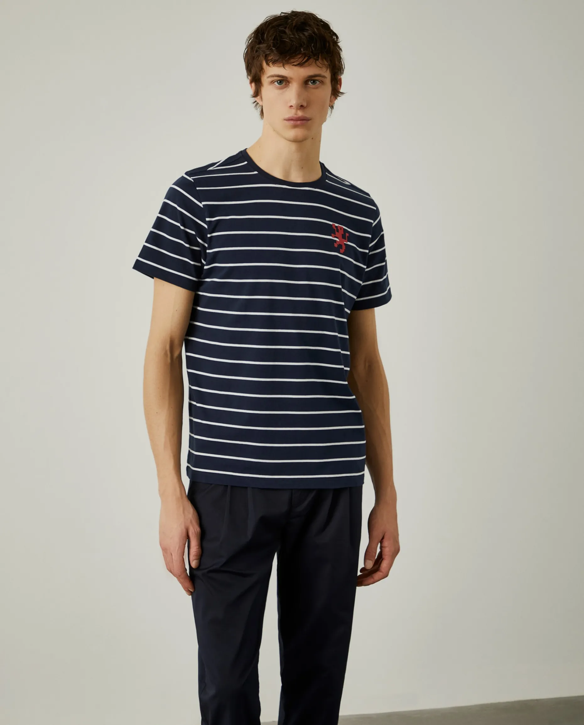 T-shirt com padrão de riscas 100% algodão