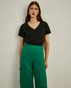 T-shirt de algodão decote em V