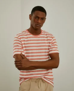 T-shirt de manga curta às riscas