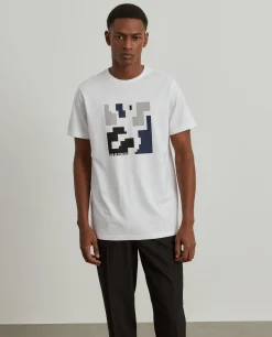 T-shirt manga curta com estampado