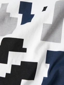 T-shirt manga curta com estampado