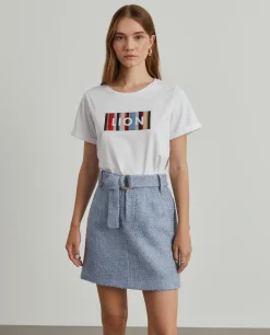 T-shirt manga curta com estampado