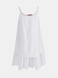 Vestido branco de bordado inglês