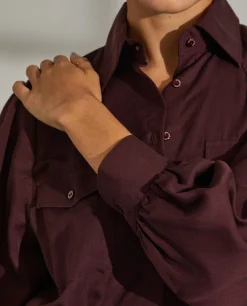 Vestido camiseiro comprido em tencel