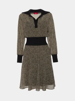 Vestido combinado com estampado abstrato