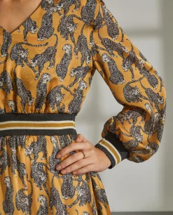 Vestido curto padrão animal