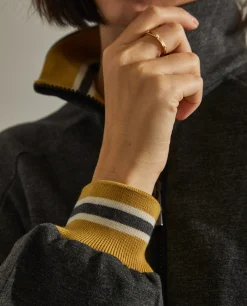 Vestido de malha com cintura ajustável