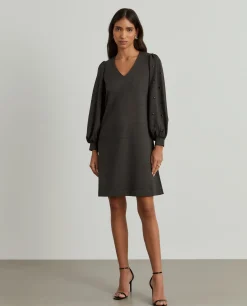 Vestido de malha manga comprida com tachas