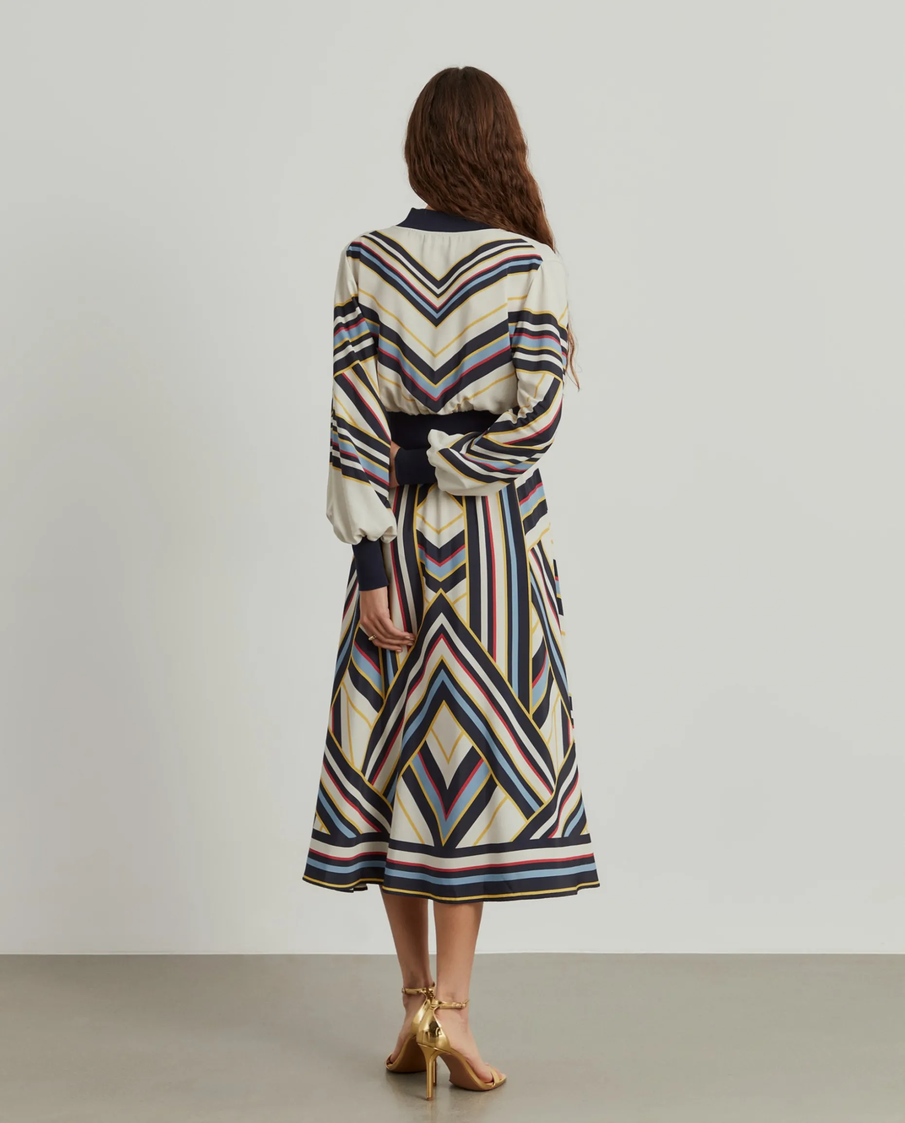 Vestido estampado manga comprida