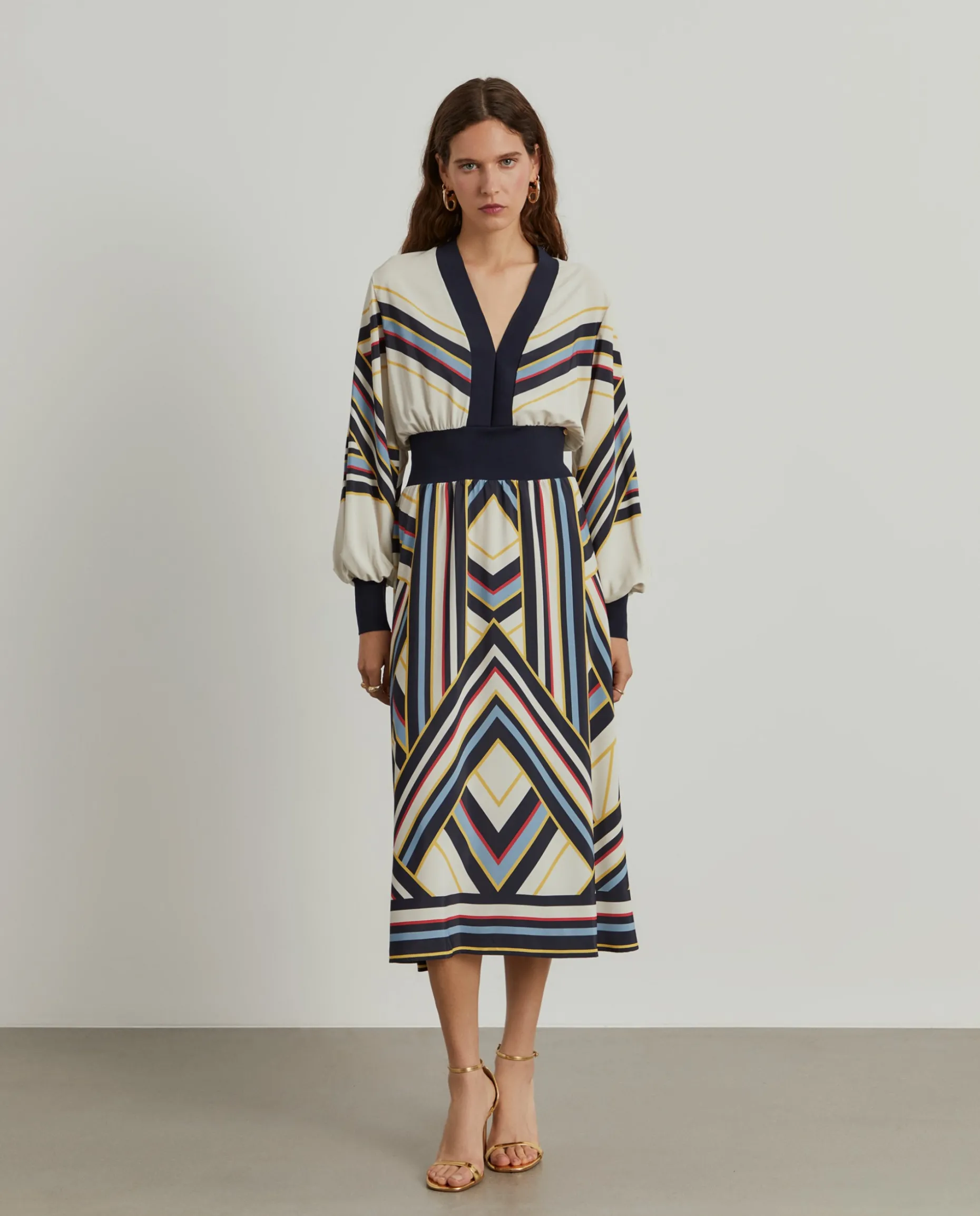 Vestido estampado manga comprida