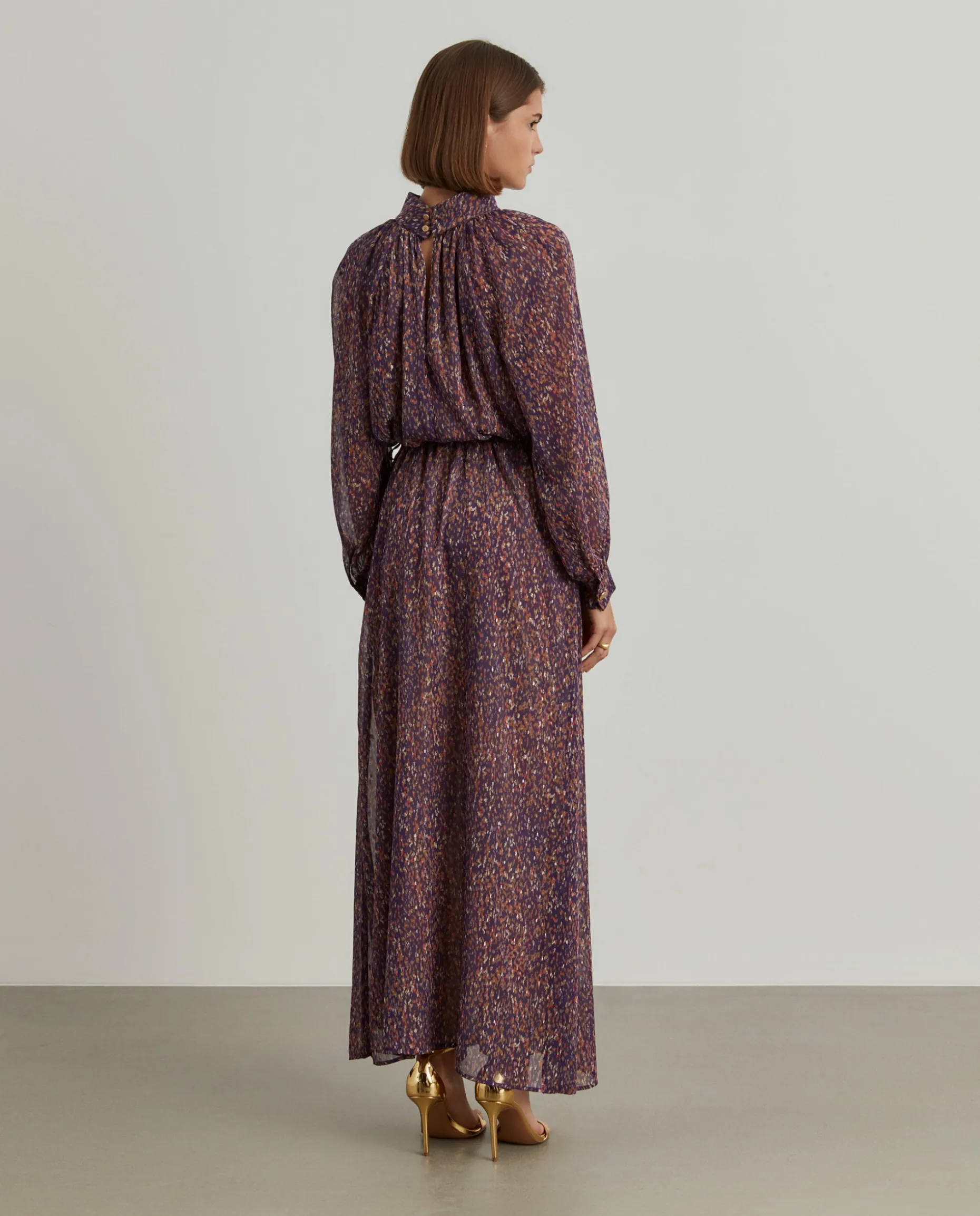 Vestido estampado mangas abalonadas