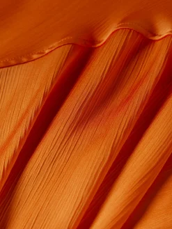 Vestido fluido assimétrico