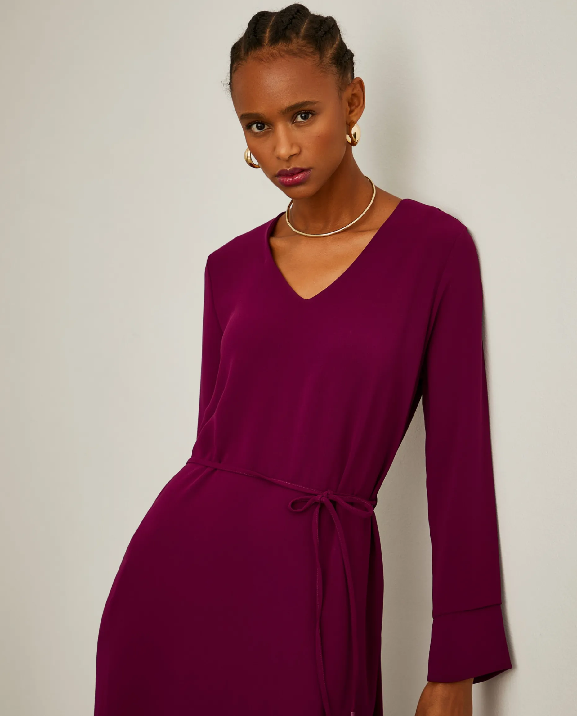 Vestido midi com cinto